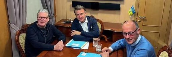 Подробнее о статье #европа #геополитика Макрон: Мы не хотим развязывать третью мировую.Макрон: Франция готова обсудить